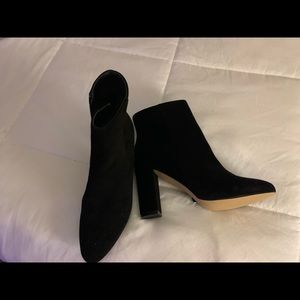 Never worn, suede boots